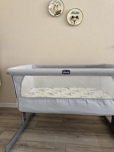 korpə beşiyi: Oğlan və qız üçün, Dördbucaq, Beşik, Dəstsiz, Matras ilə, Yellənmə mexanizmsiz — 4