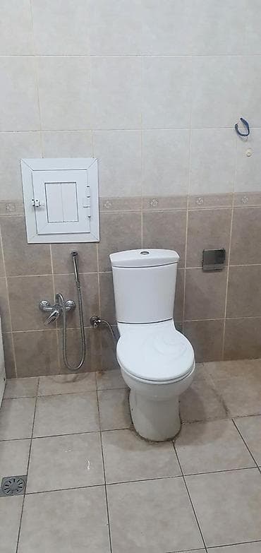 duz otagi bakida: İnqilabda . Tibb universitetinə çox yaxın uzunmüddətə verilir — 6