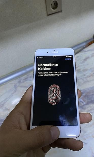 alfon 8 plus: IPhone 8 Plus, Qızılı — 9