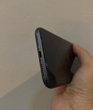 usb hub: IPhone 11, 128 GB, Qara, Zəmanət, Face ID, Sənədlərlə — 5