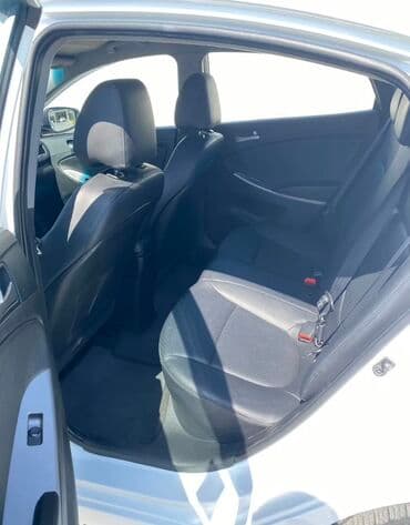 babek prospekti masin bazari: Hyundai Accent: 1.4 l | 2016 il Sedan — 4