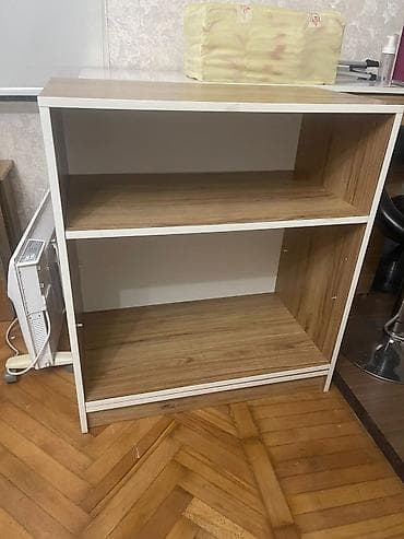 полки книжные: Resepşin, refler, vitrinler, hamsi bilikde 300 azn — 2