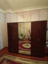 açılan masa: İşlənmiş, Açılan, 6 qapı Düz dolab, Qarderob, paltar dolabı — 1