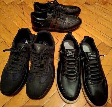 ağ krasofkalar oglan ucun: Kişi idman ayaqqabıları dəsti - Model: üç müxtəlif cüt (üstü dəri — 2