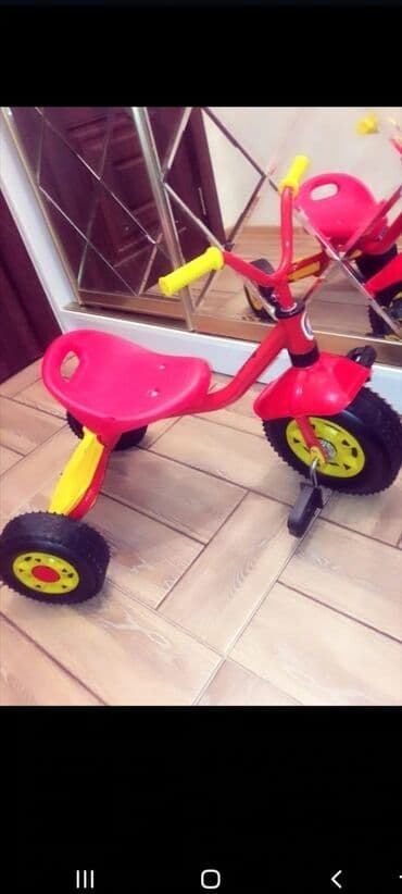 Uşaq üçtəkərli velosipedi.6yasa qeder usaqlar ucun. - Rənglər