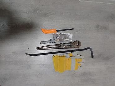 Ручные механические инструменты: Tikinti və təmir üçün əl alətləri dəsti Tərkib: - Montaj — 2