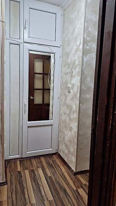 midada ev satilir: Salam ev 4 mkr da yerlesir. yaxinliginda mekteb ve iki dene baxca var — 8