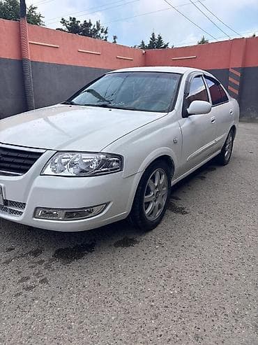 klas 6: Nissan Sunny: 1.6 l | 2007 il Sedan — 2
