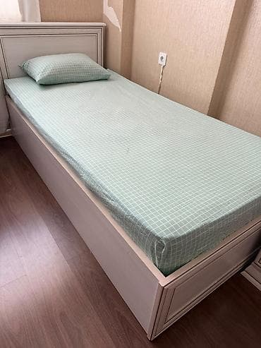 usag ucun: Usaq otagi mebeli 650 azn tecili satilir hec bir prablemi yoxdu bawqa — 4