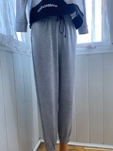 qadın idman köynəkləri: M ölçü rəng boz işənməyib — 3