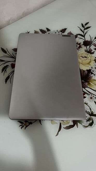 ZİL: 💻 Lenovo Noutbuk – Gündəlik istifadə üçün ideal 🔹 Prosessor: Intel — 3