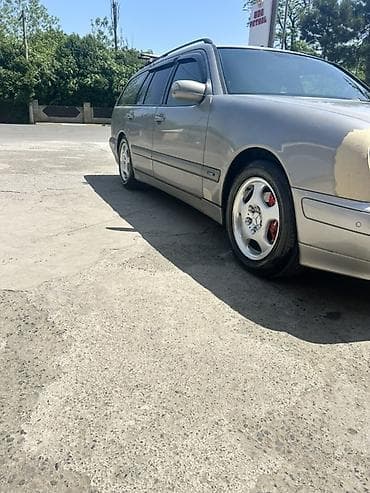 mersede: Mercedes-Benz E 220: 2.2 l | 2002 il Universal — 7