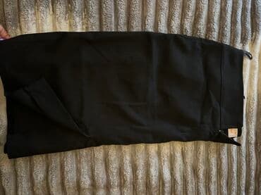 şiş qadın ətəkləri: Qara ətək dəsti - 2 ədəd ətək: biri klassik düz kəsimli qara ətək — 3