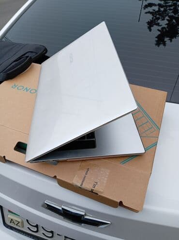 casper notebook qiymetleri: HONOR noutbuk Xüsusiyyətlər: - 15.6" ekran (nazik çərçivə) - HONOR — 3