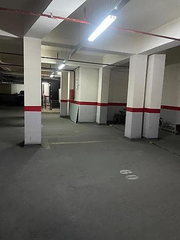 akumulator satilir: Ağ şəhər Mərkəzi Bulvar küç. ev4 qaraj60. 14kv.m geniş Qaraş — 4