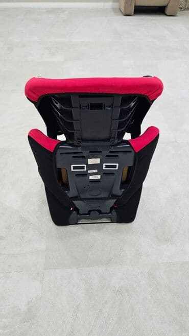 b class makasin: Avtokreslo 170 AZN Uşağ oturacaq 12 yaşa qədərdi. Heç bir defekti — 3