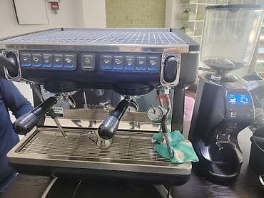 qəhvə: Peşəkar espresso avadanlığı dəsti - İki qruplu, tam — 1