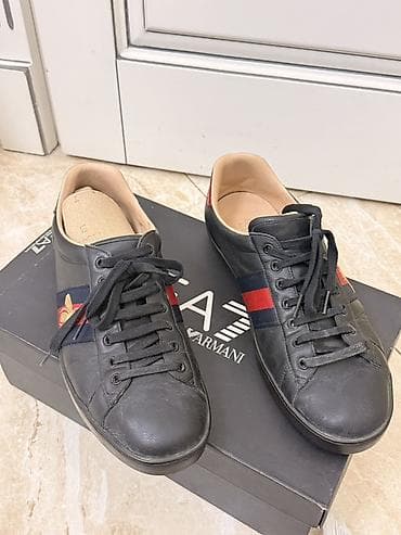 Məhsul: Kişi ayaqqabısı Brend/model: Gucci Ace tərzində, yanlarda