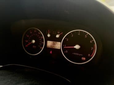 hunda h1: Hyundai Tiburon: 2 l | 2006 il Kupe — 9