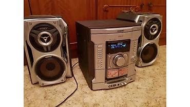 Radio: Original sony musiqi mərkəzi. Aux bluteooh radio karoke var. Tam — 2