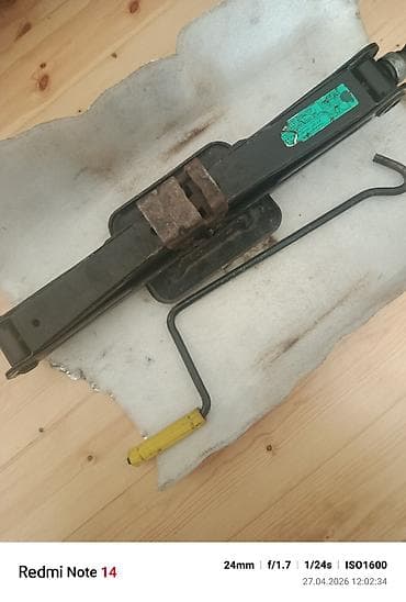 авто азербайджан: Opel üçün mexaniki “qayçı” tipli domkrant orginal üstündən çıxma — 2