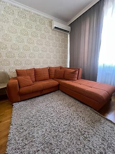 KKünc divan satılır 200₼. Ölçü 2.20×2.30. Ünvan Biləcəri &amp;Rumiünc