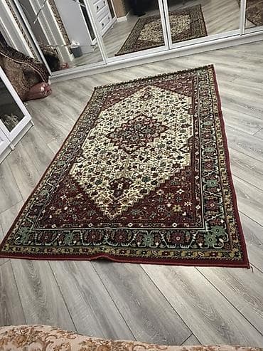 İran üslubunda klassik naxışlı xalça - Forma: düzbucaqlı - Rəng — 6