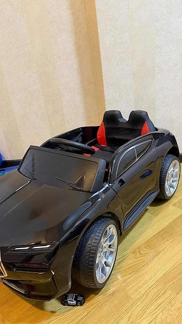 park masini: ☀️BMW uşaq maşını, 200 azn satilir yalnız evin içində sürülüb, çox az — 3