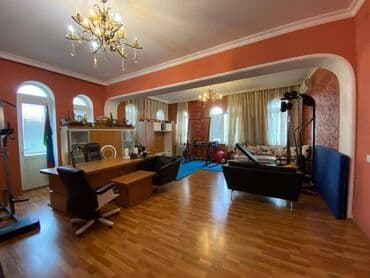 ev certiyojları: 200 kv. m, 5 otaqlı, Hovuzlu, Kombi, Qaz — 1