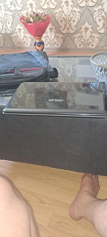 asus laptop: ASUS noutbuk satılır. Qara rəngli, klassik dizayna malik ASUS — 3