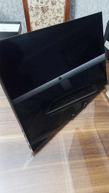 ipad 14 pro: Portable Monitor 4K Yenidir! Cızıq fln heçnə yoxdur. Yenilənmə tezliyi — 7