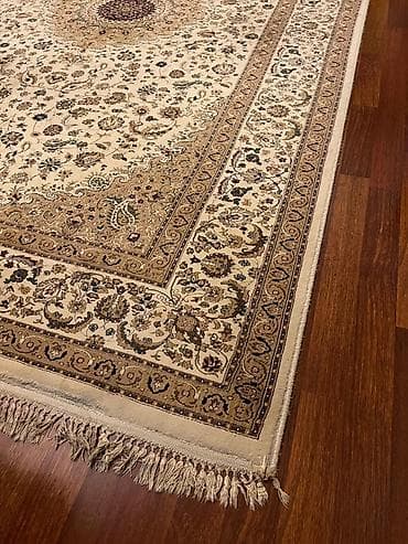 İdman və hobbi: 2,50 x 4,0 Türkiye xalçası; 1500 ilme, 4000 sıxlıgda. Qiymeti 170m — 2