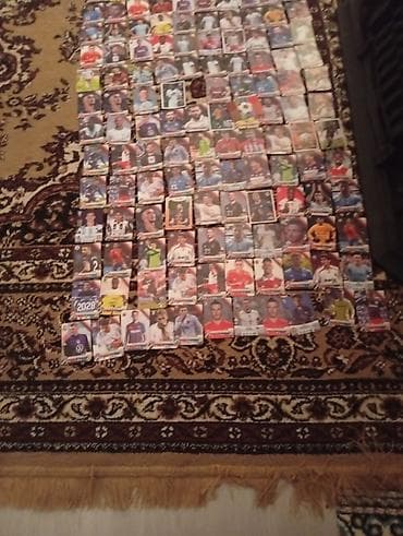 idmana aid resimler: Futbolçu kartları kolleksiyası - Böyük həcmdə qarışıq futbol kartları — 1