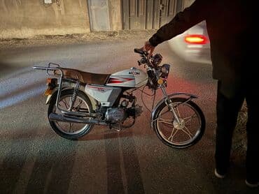 mercedes yan guzguler: Moon - MONN, 50 sm3, 2022 il, 15000 km — 1