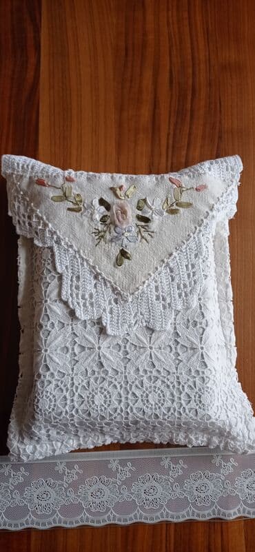 Dini zərgərlik əşyaları: Dini bəzək — 5