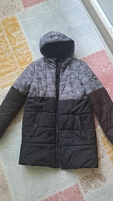 herbi geyim: 10-12 yaşlı uşaq üçün qışlıq kapüşonlu puffer gödəkçə - Rəng: yuxarı — 1
