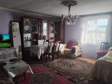 təzə coratda həyət evləri: 2 otaqlı, 6 kv. m, Orta təmir — 2
