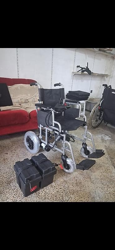 elil araba: Elektrik təkərli kreslo - Yığcam alüminium ərintili şassi — 1