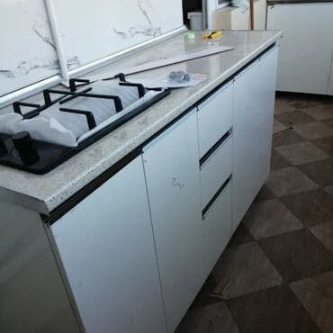 витражные окна в доме: Mebel, pilləkanı və qapıları sifarişlə yığıb yerində quraşdırirıq — 13