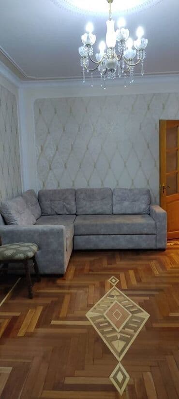 sumqayit bina evi: Binəqədi rayonu,Azadlıq metrosunun yanı.9 mərtəbəli binanın,4-cü — 1