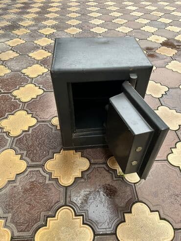 красивые платья на прокат в баку: Seyf 40 kilo çəkisi açar var.açılıb bağlanmır diyə satılır usta — 2