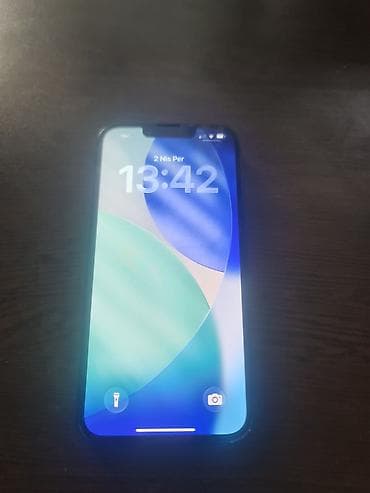 ayfon 13 ucuz: IPhone 14, 256 GB, Qara, Simsiz şarj — 3