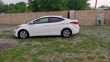 mercedes g class: Hyundai Elantra: 1.8 l | 2014 il Sedan — 7