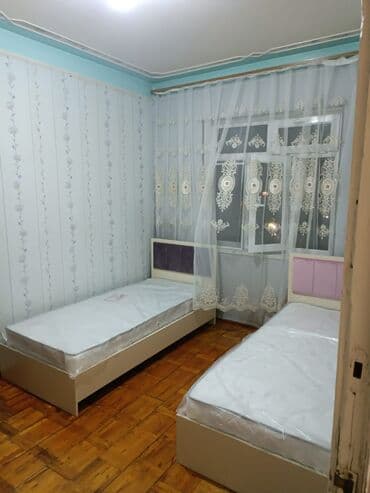 купить квартиру в 4 микрорайоне: Sumqayıt şəhəri, 10-cu mikrorayon ərazisində, 4 otaqlı tam əşyalı — 13