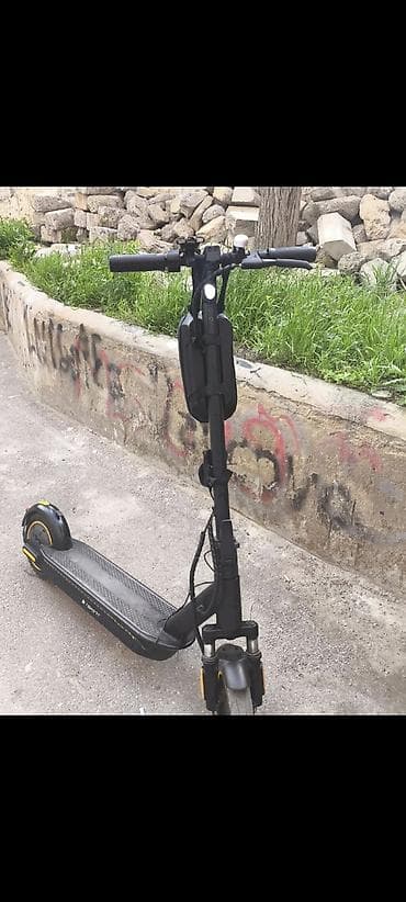 Elektrik nəqliyyatı: İşlənmiş Elektrik samokat 10", 501 - 750 Vt, 26 - 35 km/s, Ödənişli çatdırılma — 2