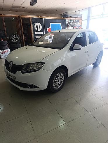 multi rul: Renault Logan sedan - Kuzov: ağ rəng, 4 qapı, yüngül lehimli disklər — 3