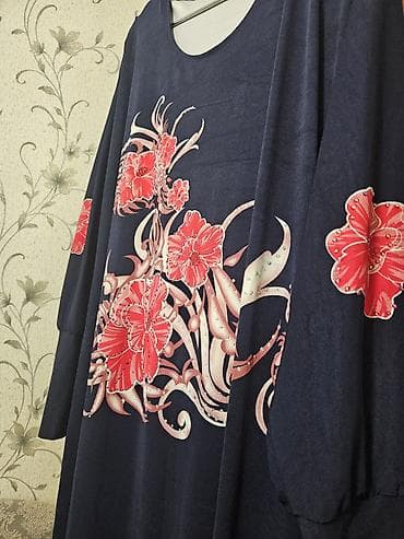 böyük bədən: Trikotaj hem gundelik hem toyluq dondur. uzerinde biserli işlemeler — 2