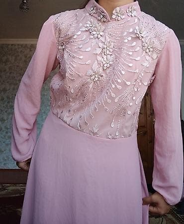 de marel balaca mavi: Zərif çəhrayı rəngdə qadın donu - Model: uzunqollu, dizə qədər — 2