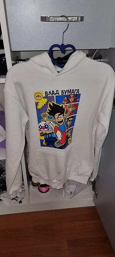 A4 temalı kapüşonlu svitşot 10-13 yaşa gedər - Rəng: ağ - Ölçü: XS lalafo.az -da A4 temalı kapüşonlu svitşot 10-13 yaşa gedər - Rəng: ağ - Ölçü: XS