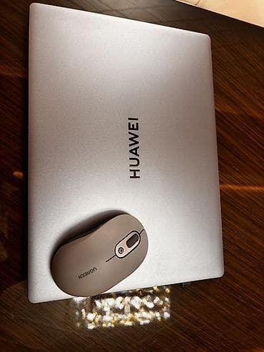 Elektronika: Huawei noutbuk satılır, 3-4 dəfə işlənilib. Çantası, adapteri, mausu — 4